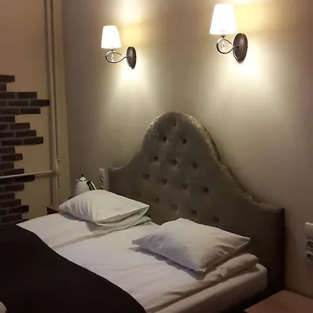 Casa de hóspedes Taurus 2*