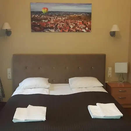 Casa de hóspedes Taurus 3*